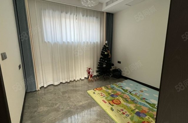 东昌御府 交通便利 近医院 房龄新 南向采光好 环境好