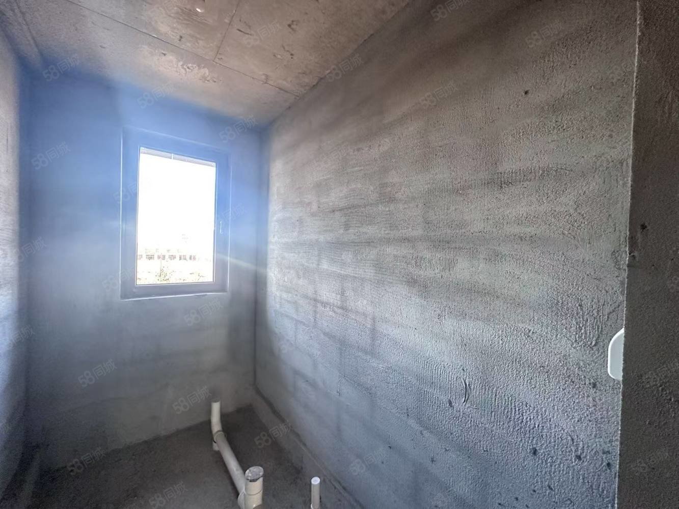 华韵锦园3室2厅2卫152㎡南北90.89万