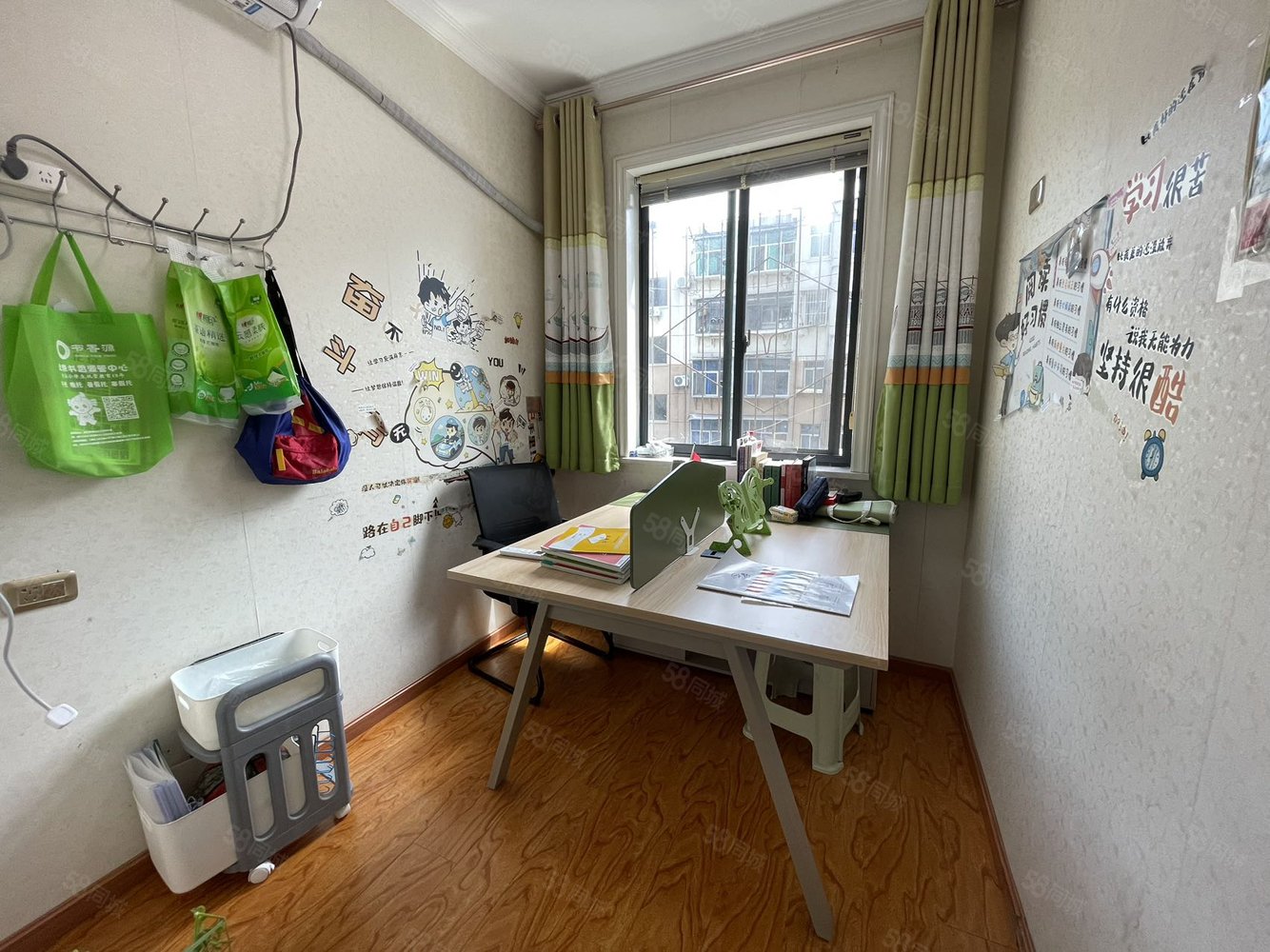 燕林小区3室2厅1卫80㎡南北59.8万