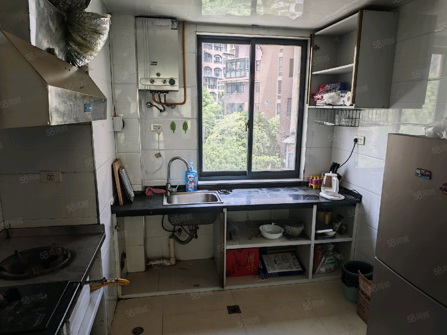 凤凰香郡3室2厅2卫126㎡南63.8万