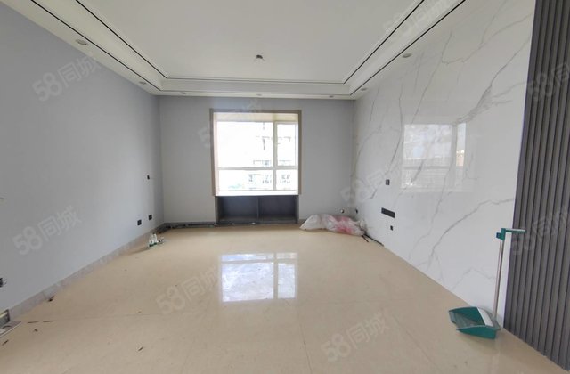 急售开发区！东昌丽都边户！实验东昌三中！小高层！奥林城市花园