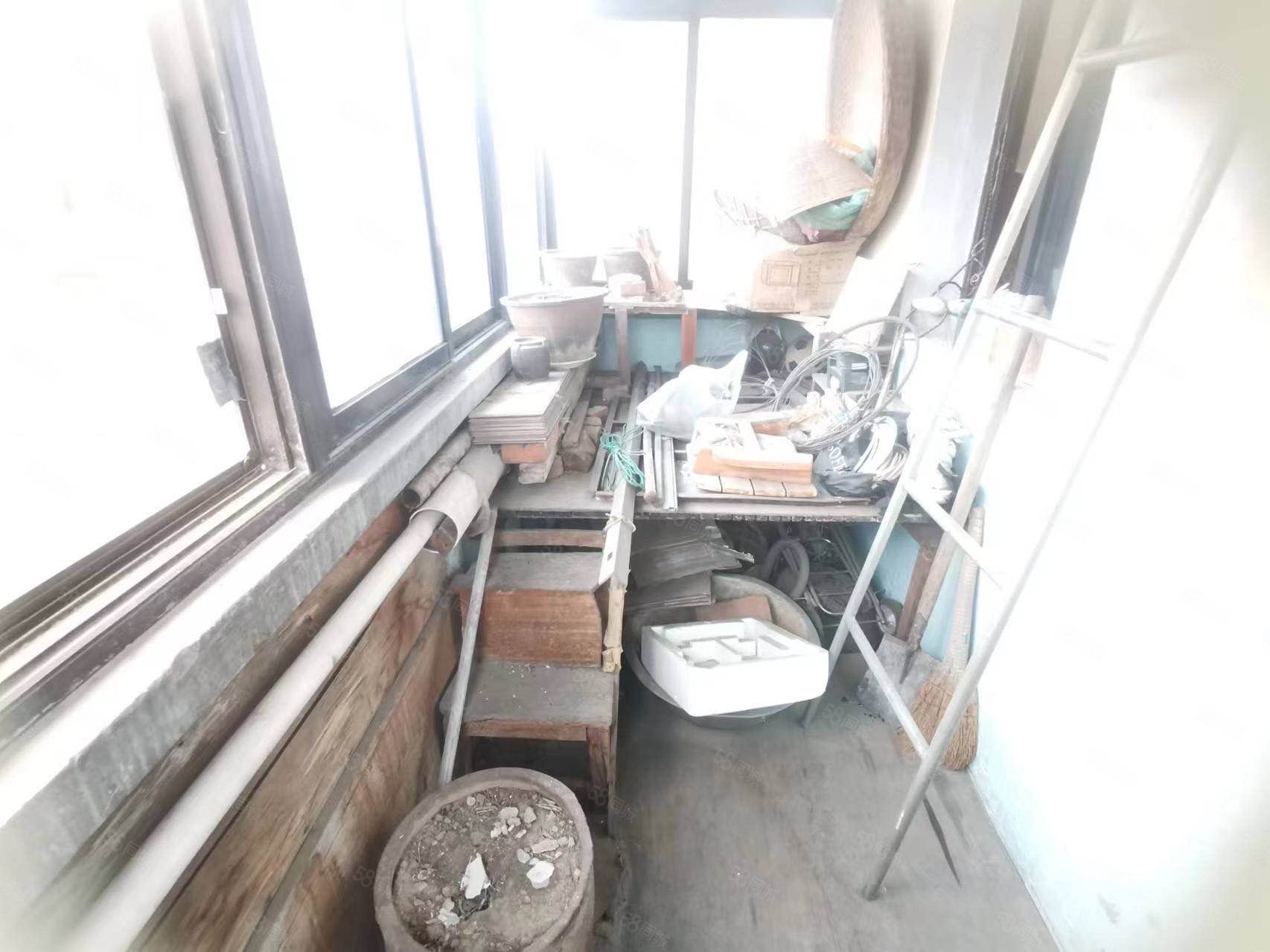 旭日新村3室2厅1卫73.08㎡南24.8万