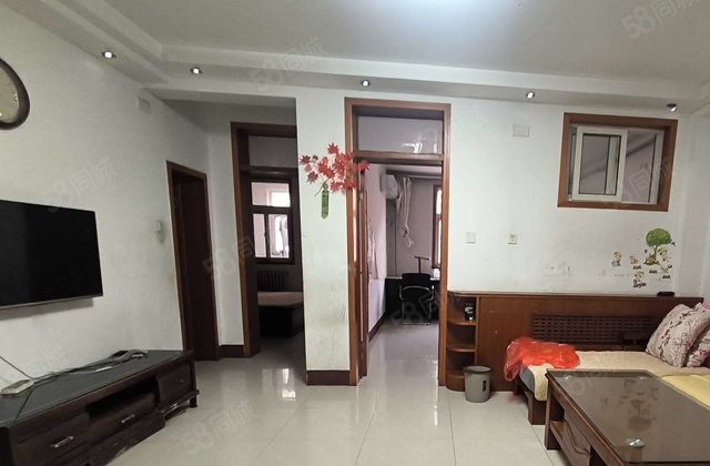 金城小区 商品房 3楼 单价6千多 阳明 实验 区妇幼西临