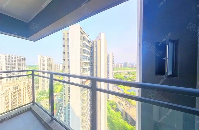 美的宝龙城一期4室2厅98.44㎡130万二手房图片