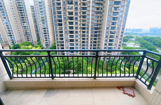 碧桂园翡翠湾3室2厅91.01㎡48万二手房图片