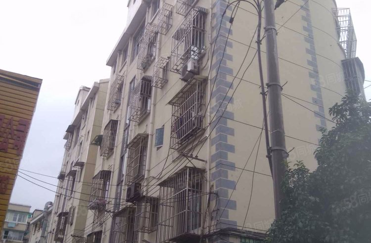 苗圃路138弄小区