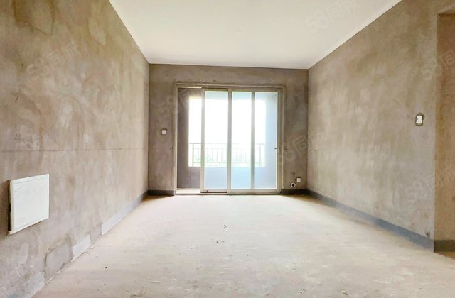 格力两江总部公园聆湖居3室2厅90㎡95万二手房图片