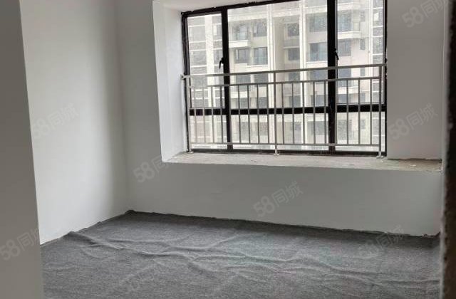 恒晖豪庭3室2厅105.55㎡58万二手房图片