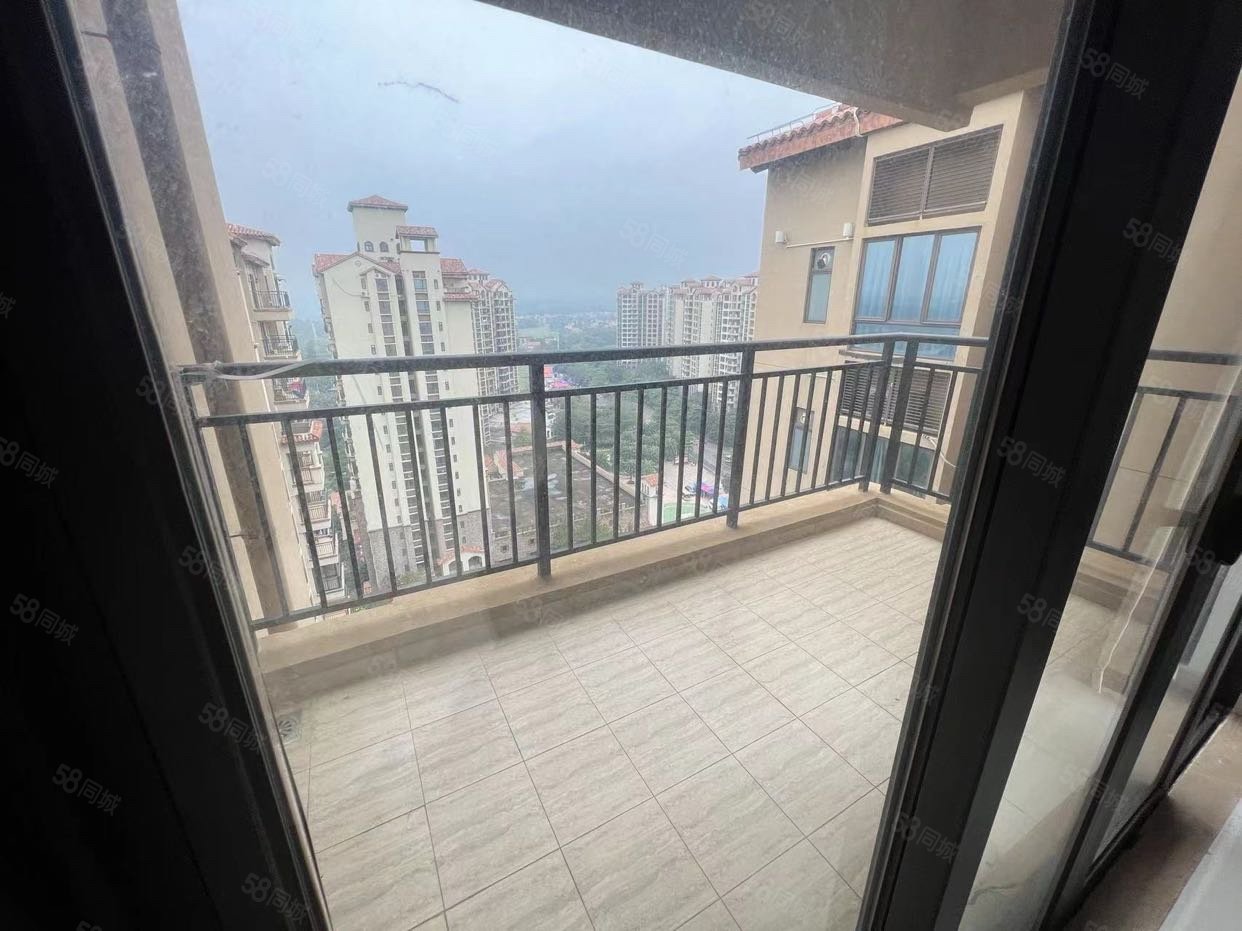 富力红树湾2室2厅1卫72㎡东45万