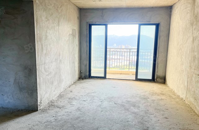 樵悦名居4室2厅106.89㎡80万二手房图片