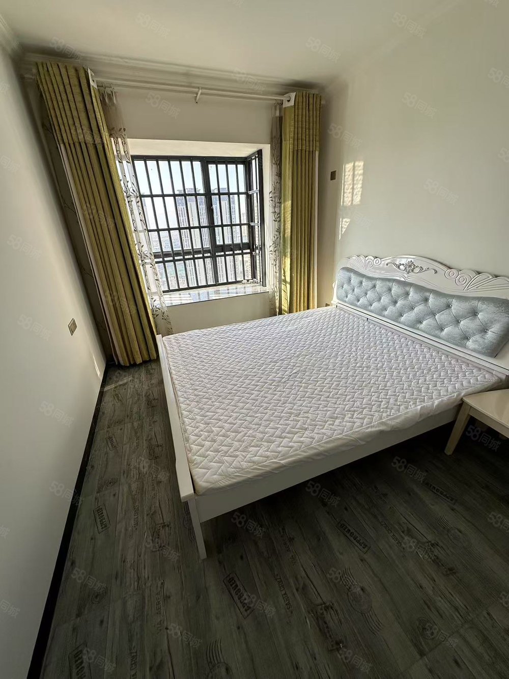 福海上苑3室2厅1卫92㎡南北59.8万