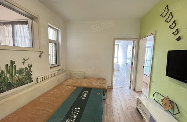 划阳光 实验 月亮湾 精致两室 电梯房