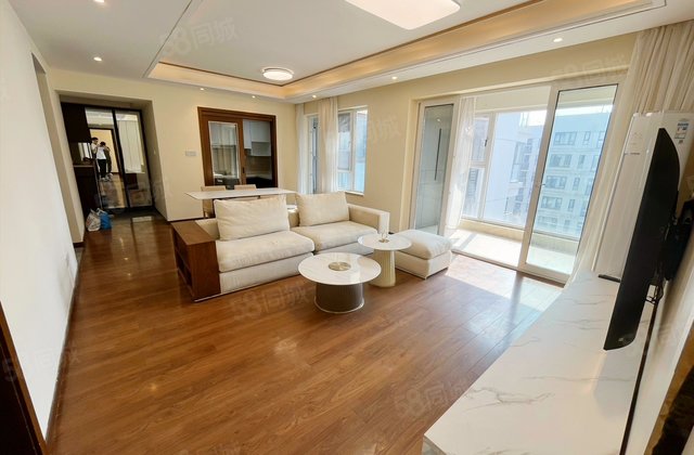 花样年智荟城4室2厅118.52㎡76.6万二手房图片