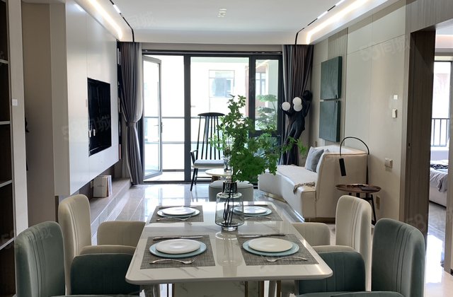 89 an现房未住，三叶草户型，带车储，小高层，星光朗悦府