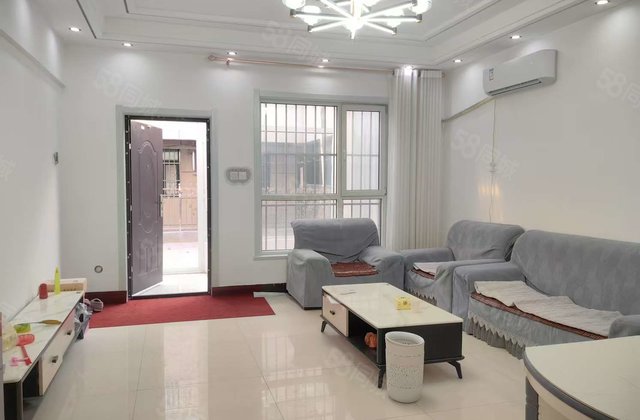 凤凰新城三楼带院低公摊带80多平大院，高新区核心位置包过户费