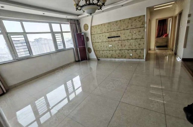 急售东昌中学 水城华府 东边户 电梯好楼 可以做四室