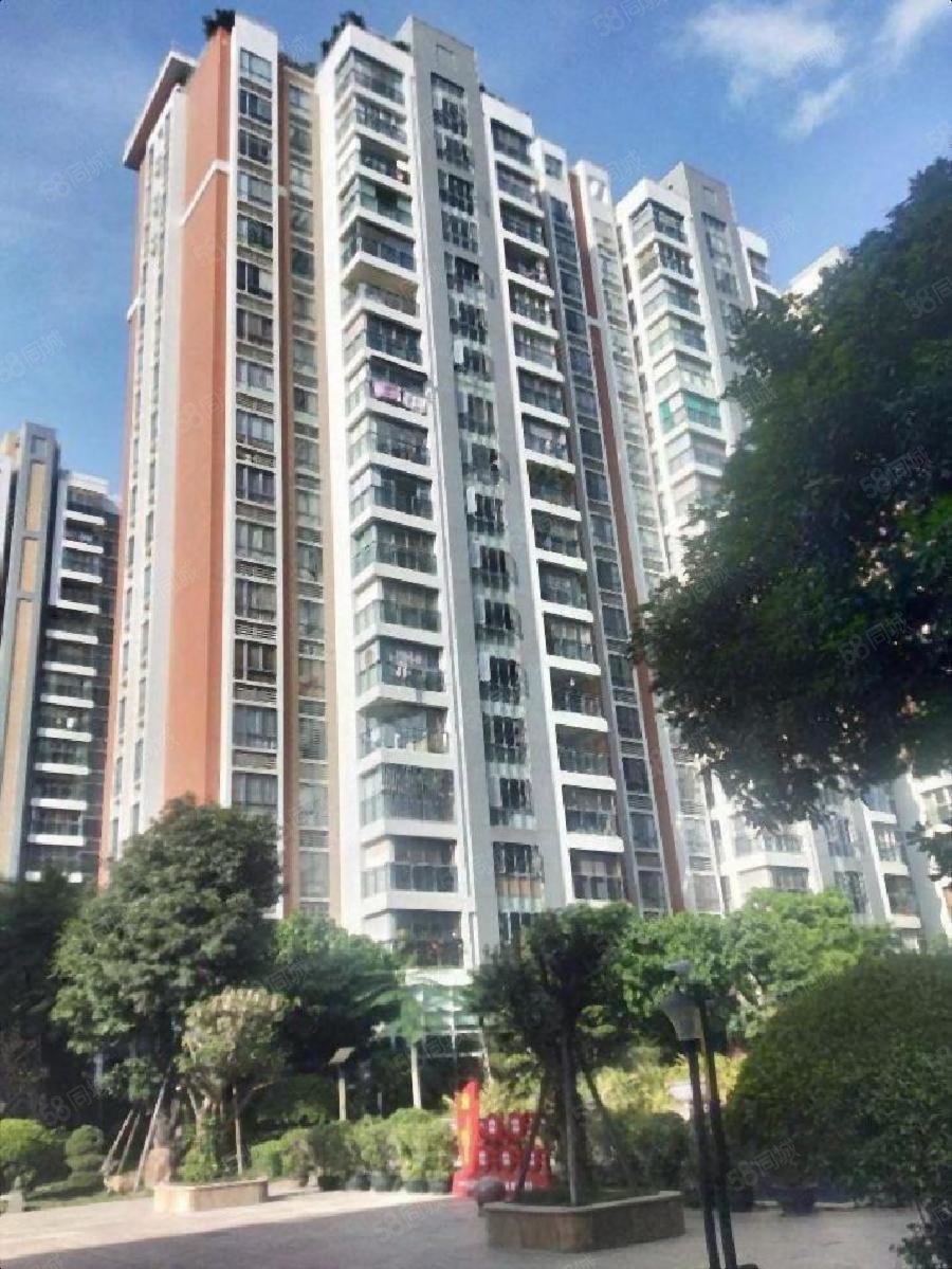 天华美地 4楼 正园心东南三面采光 正规3房带储藏室带双阳台