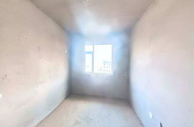 盛弘朗庭3室2厅130㎡82.8万二手房图片