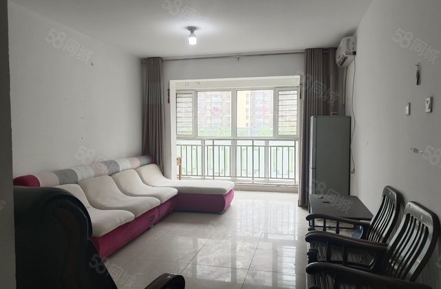 新东方龙湾一期 东门口 好楼层 免大税 可按揭