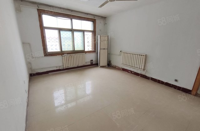 东昌中学!三室朝阳,户型端正,单位家属院,随时看房,客车厂!