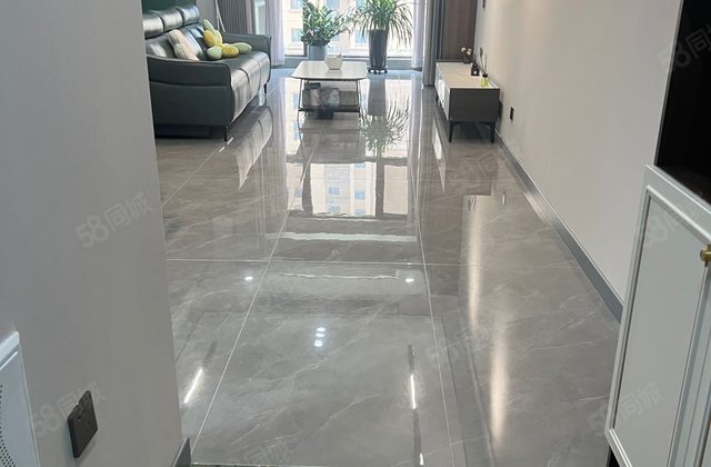 华强城薇斯卡(七期)3室2厅97㎡80万二手房图片