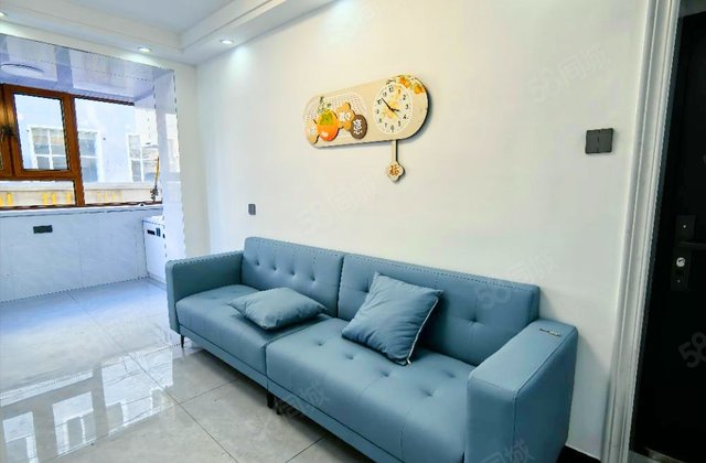 英海8号9号小区2室1厅53㎡28.5万二手房图片