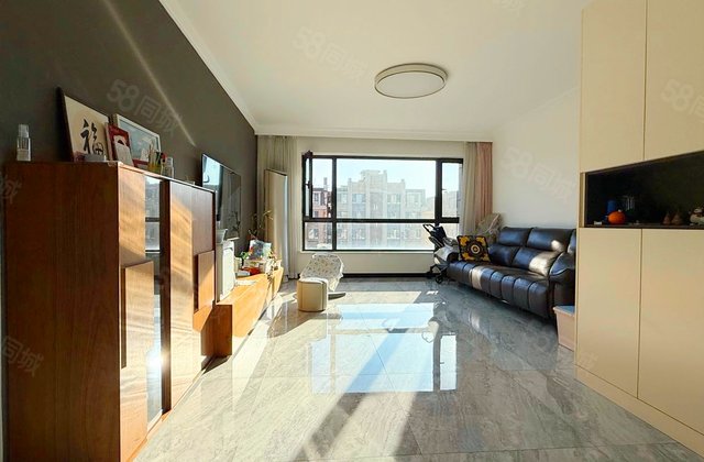 信达万科翡翠学院3室2厅104.28㎡106万二手房图片