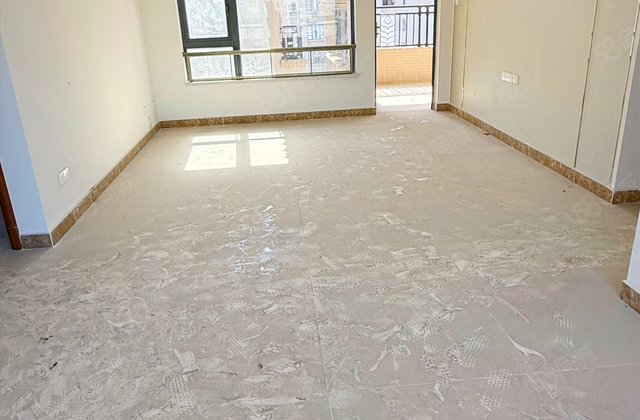 恒大山水龙盘3室2厅113.98㎡60万二手房图片