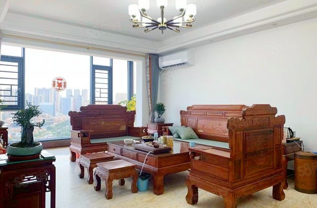 保利花园(三期)4室2厅142.29㎡488万二手房图片