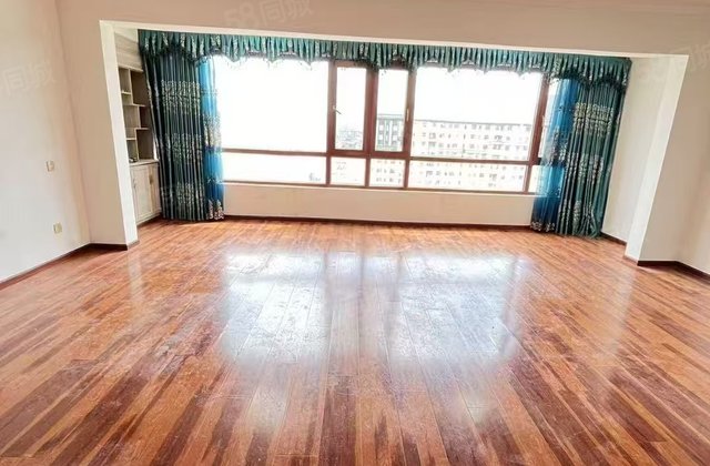 吉荣家园4室1厅148㎡105万二手房图片