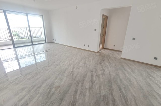 区政府聊大  实验旁 学府印象新房未住带车位地下室随时看房