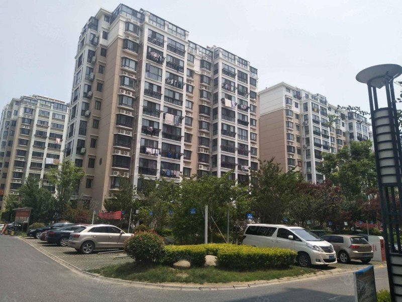 金色阳光70年产权小三房朝南满五小区新