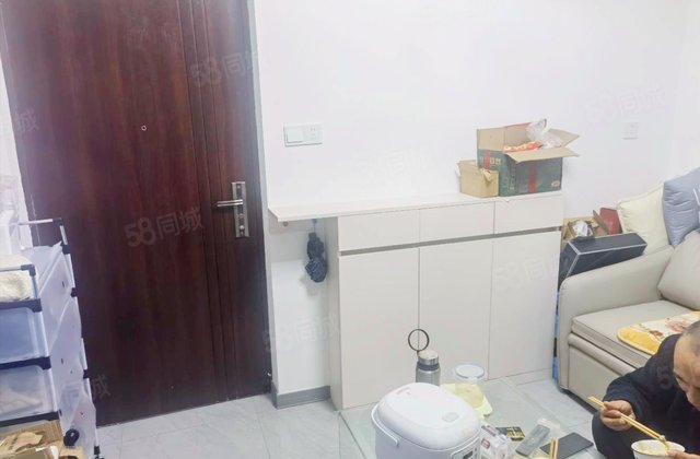康田龙腾湾1室1厅40.36㎡24万二手房图片