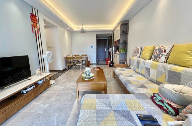 旭辉江山墅3室2厅96.43㎡145万二手房图片