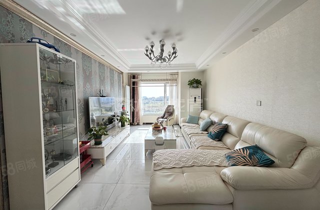 保利罗兰香谷3室2厅91.4㎡420万二手房图片