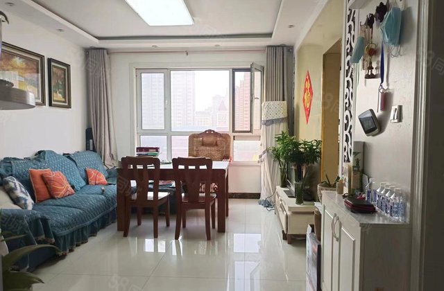 急售 昌润莲城南区 三室两卫改善房 中层 小区价格