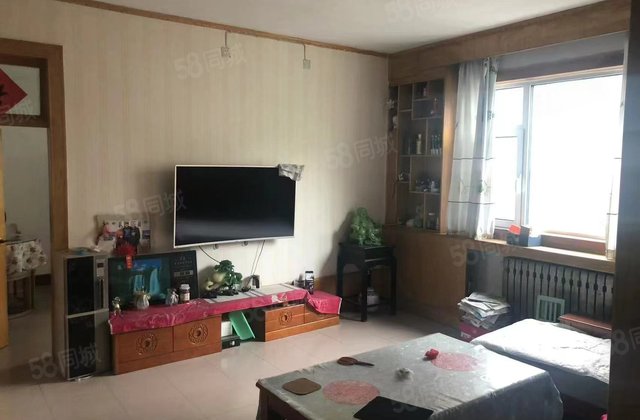 低密宜居 户型采光好 城区    带大平方储藏室 房东直卖