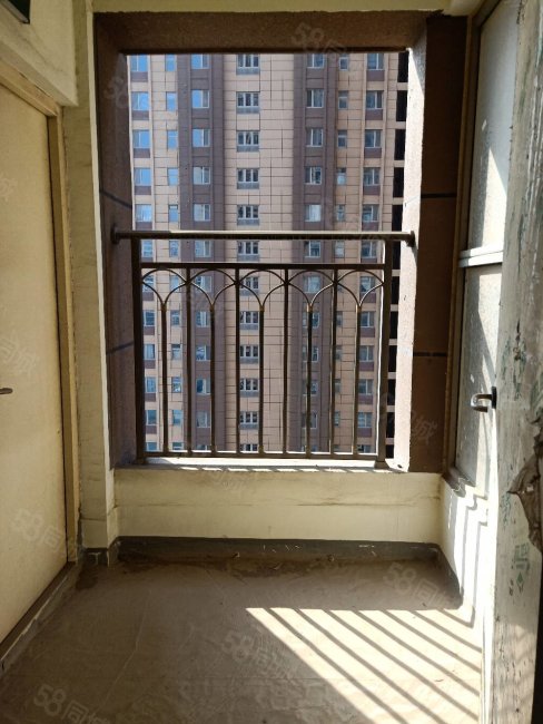 惠安家园三室毛坯公务员小区中央空调有证可贷款,惠安家园-安阳58同城