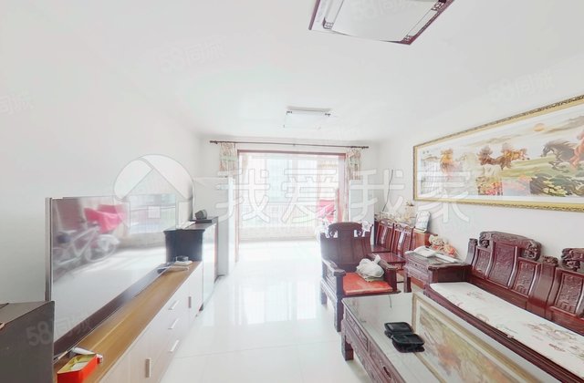 柳岸方園3室2廳2衛(wèi)128.45㎡南北549萬