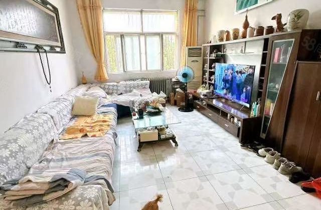 文轩外国语 76万三室朝阳户型 免大税 停车方便