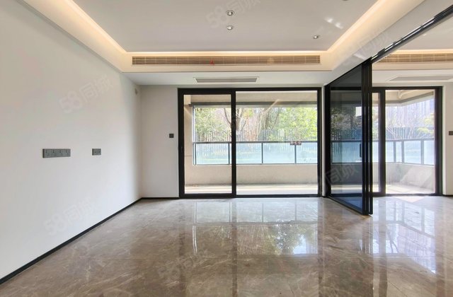 万科翡翠东方4室2厅143.2㎡280万二手房图片