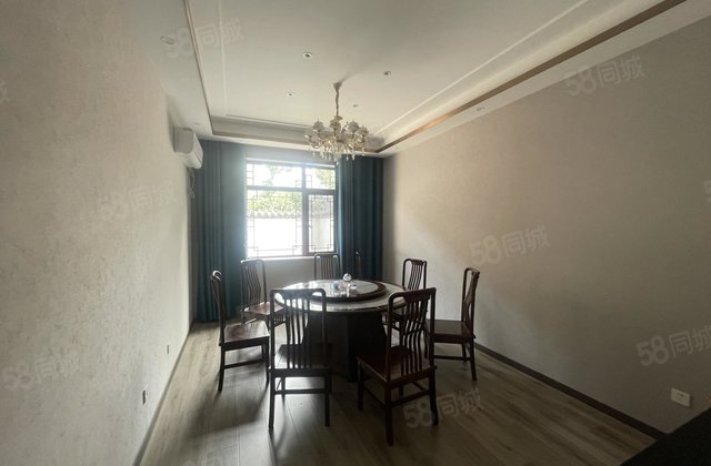 古楼光岳府 临湖临路400平别墅 位置好 停车方便