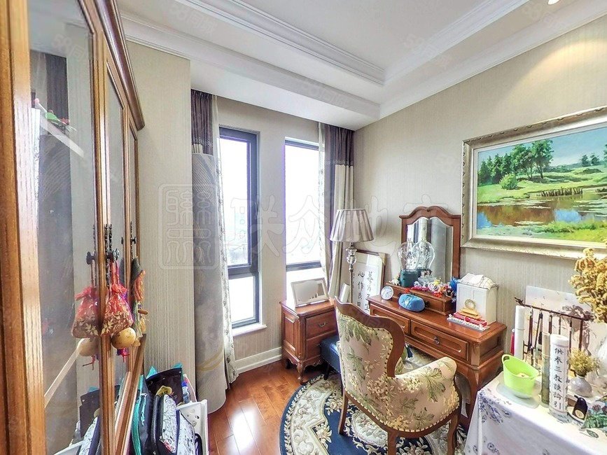 華潤公元九里4室2廳3衛(wèi)223.74㎡南北1099萬