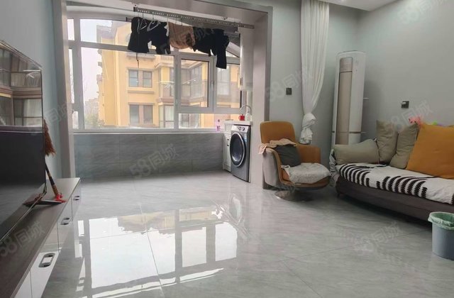 江北水镇九礼 洋房3室好楼层 带车位地下室60多万可按揭