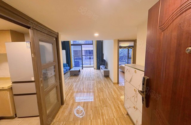 顺德绿地国际花都(商住楼)3室2厅43.73㎡25.2万二手房图片