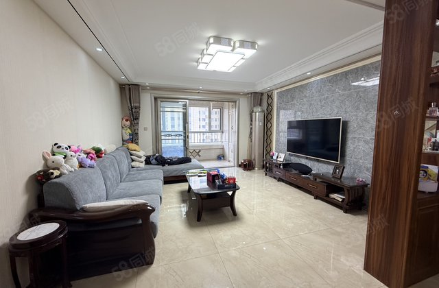 裕昌九州国际 双卫 东边户 南北通透 精装好房文轩中学华建