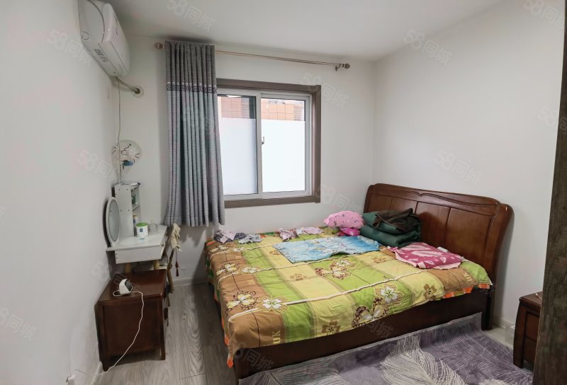 馥桂园朗苑3室2厅2卫118㎡南190万