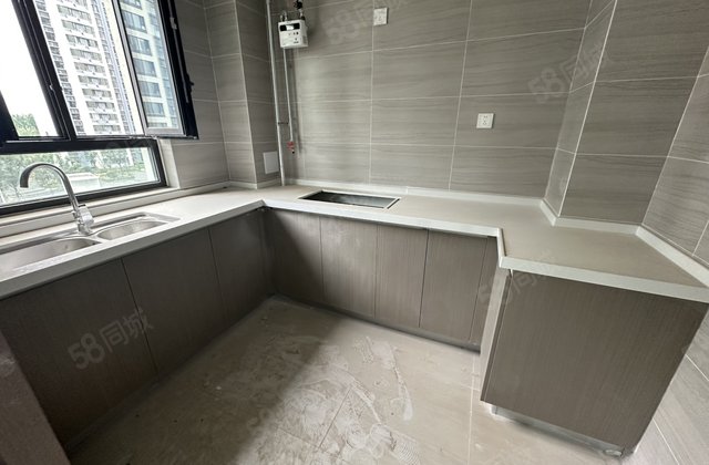 星汇 四室两卫 洋房 经典户型 采光好 新房未住