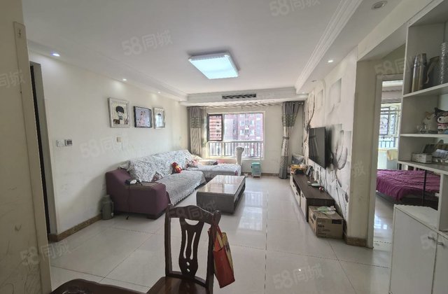 谁看谁相中 精装婚房 大三室 水岸花语 中层 户型真棒