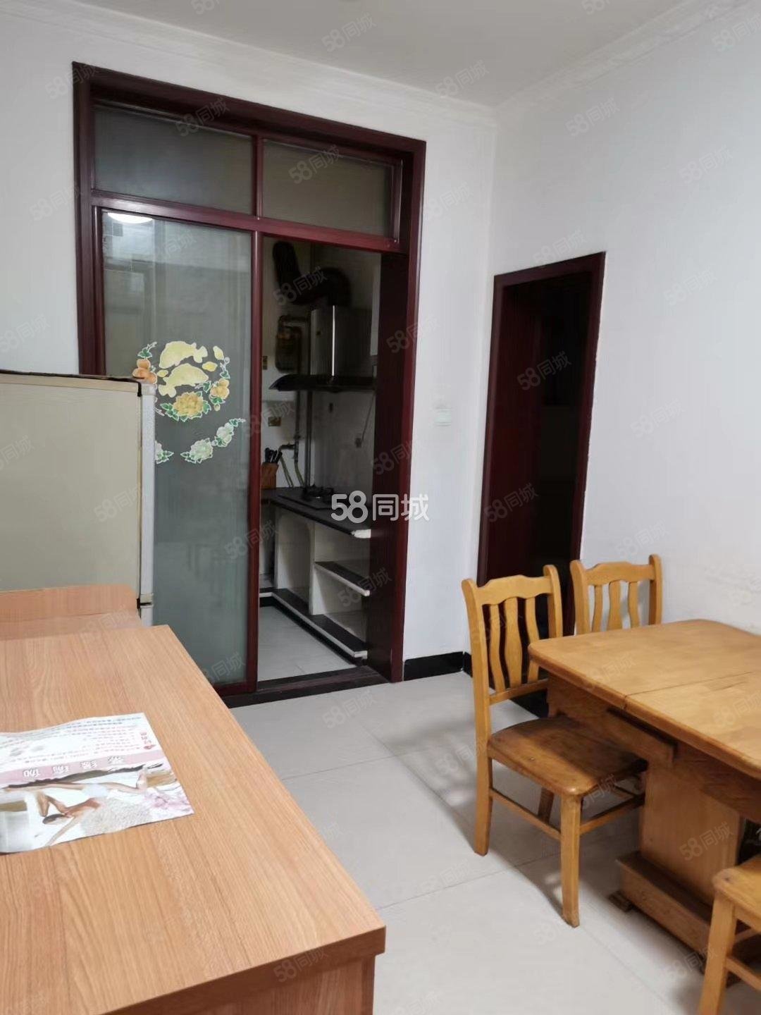 天赐良苑2室2厅1卫92.72㎡南46万